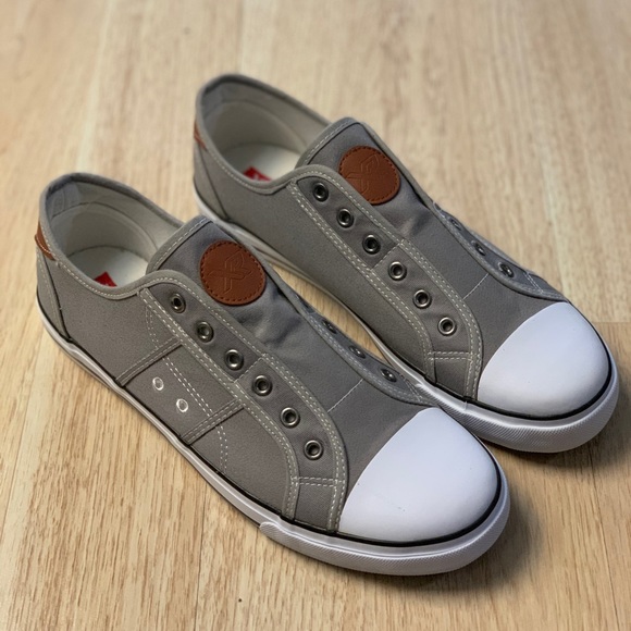 Men’s Grey slip on casual sneakers - Picture 2 of 4
